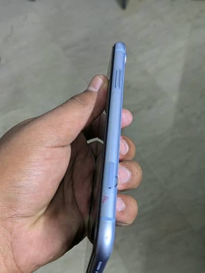 Apple iPhone XR