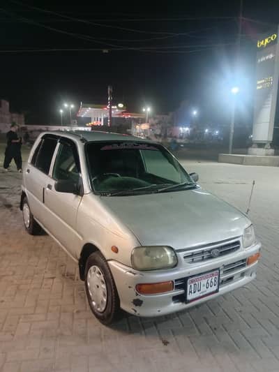 Daihatsu Cuore 2002 body/engine karak new leather seats. . 10/10 condi