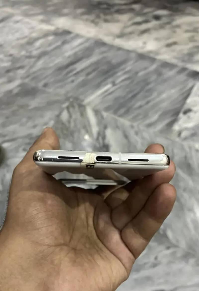 Google Pixel 7 Pro 4