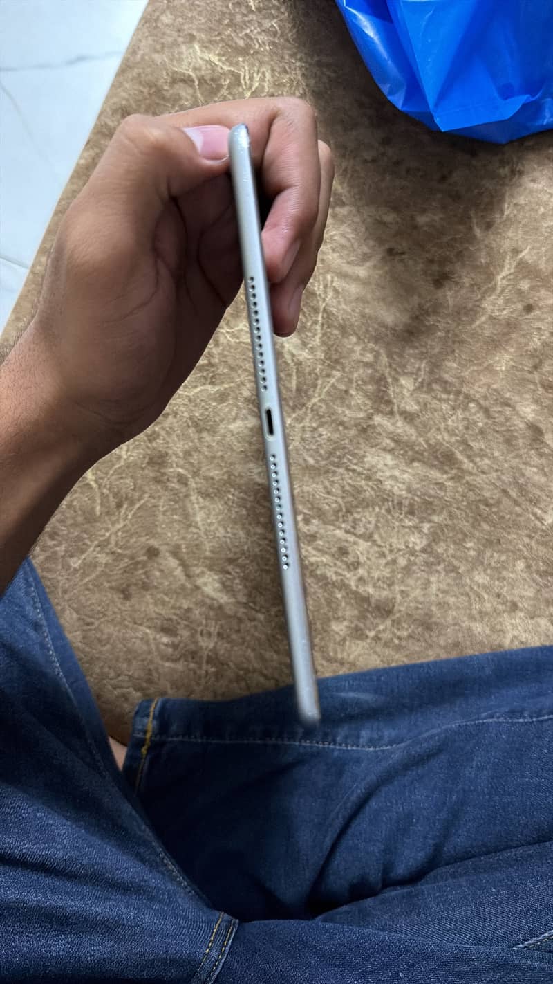 Ipad air 2 0