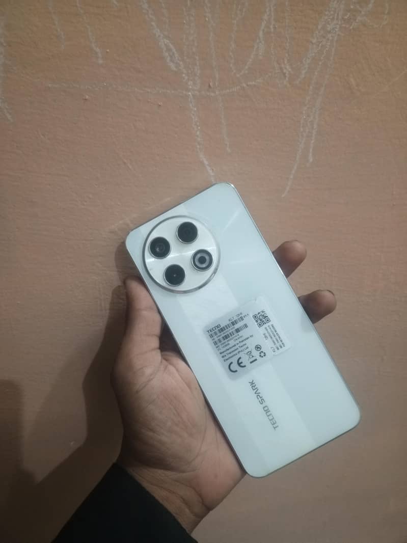 Tecno CAMON 30 Pro 1