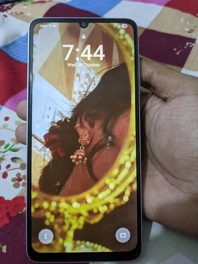 Samsung Mobile A06 4/128 | Box