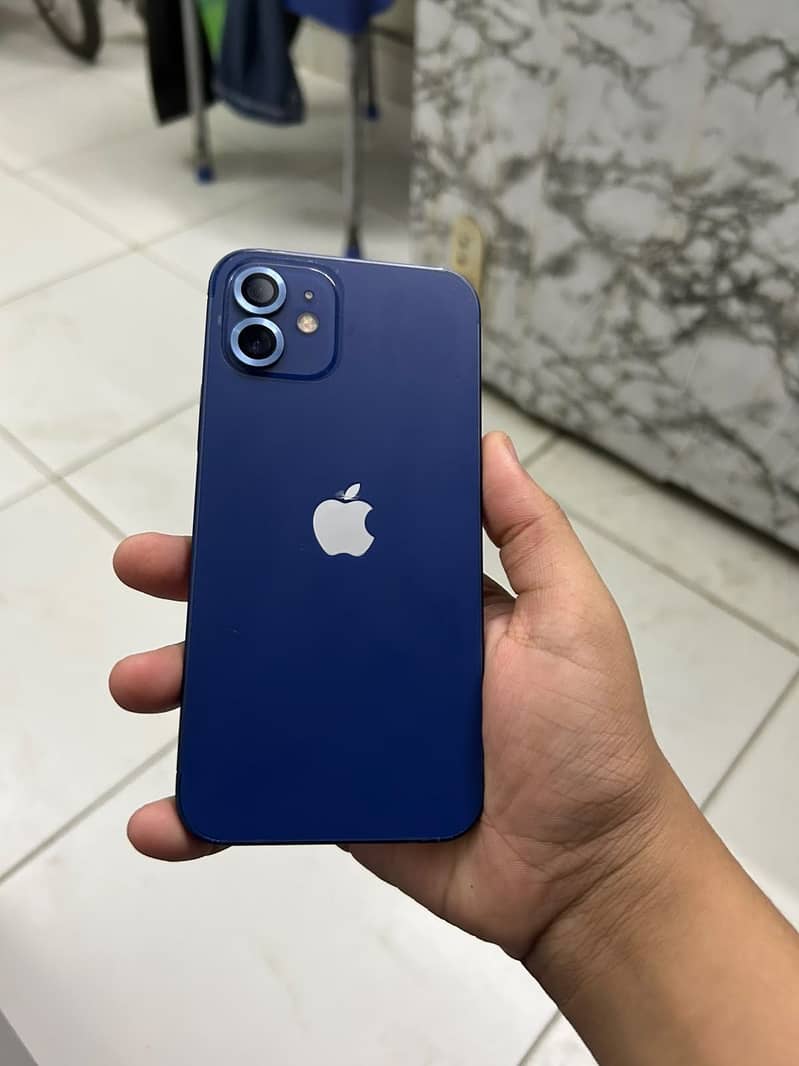 Apple iPhone 12 0