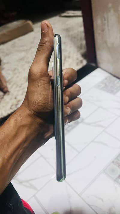 Vivo S1