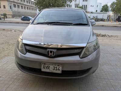 Honda Airwave model  2006 /12  price 26 lac price is negotiable