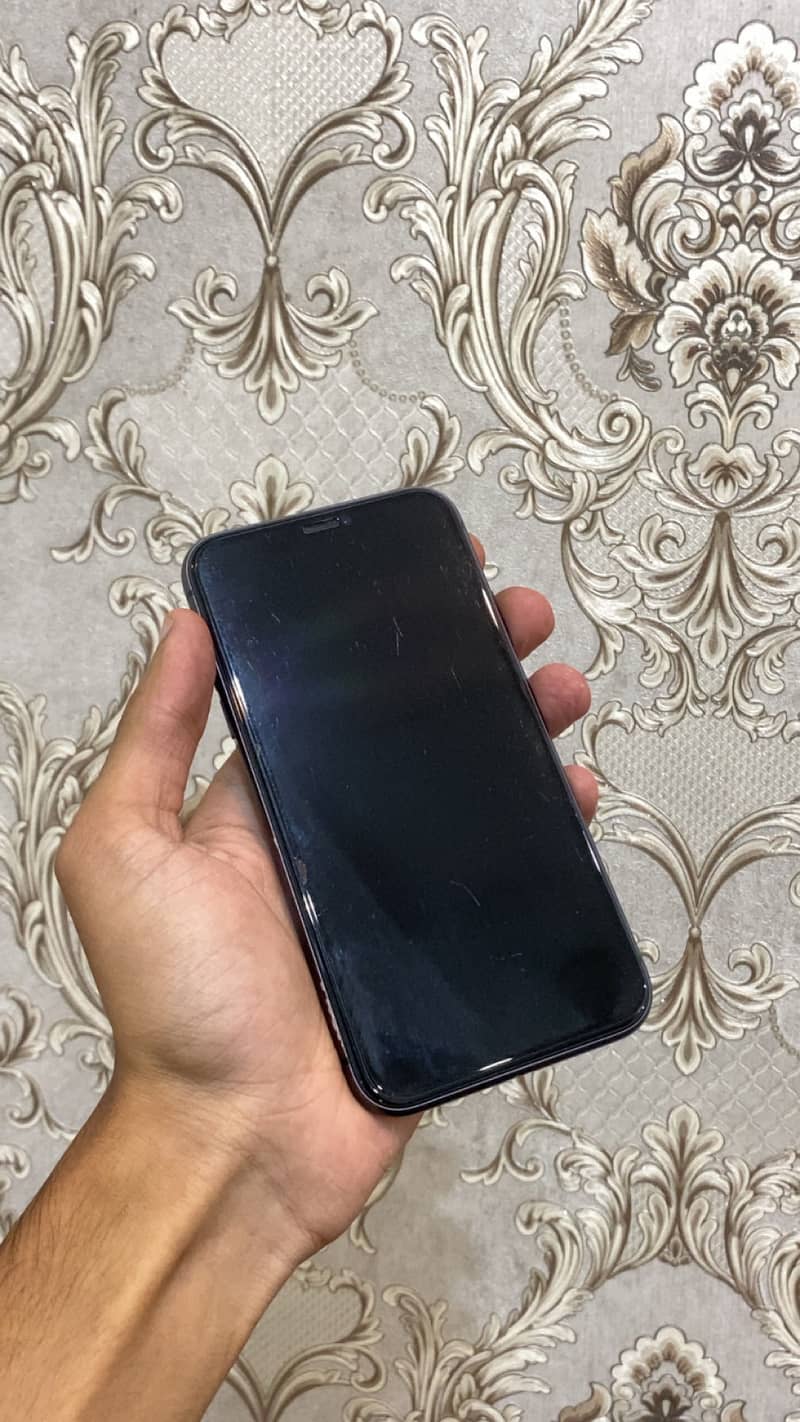 Apple iPhone 11 1
