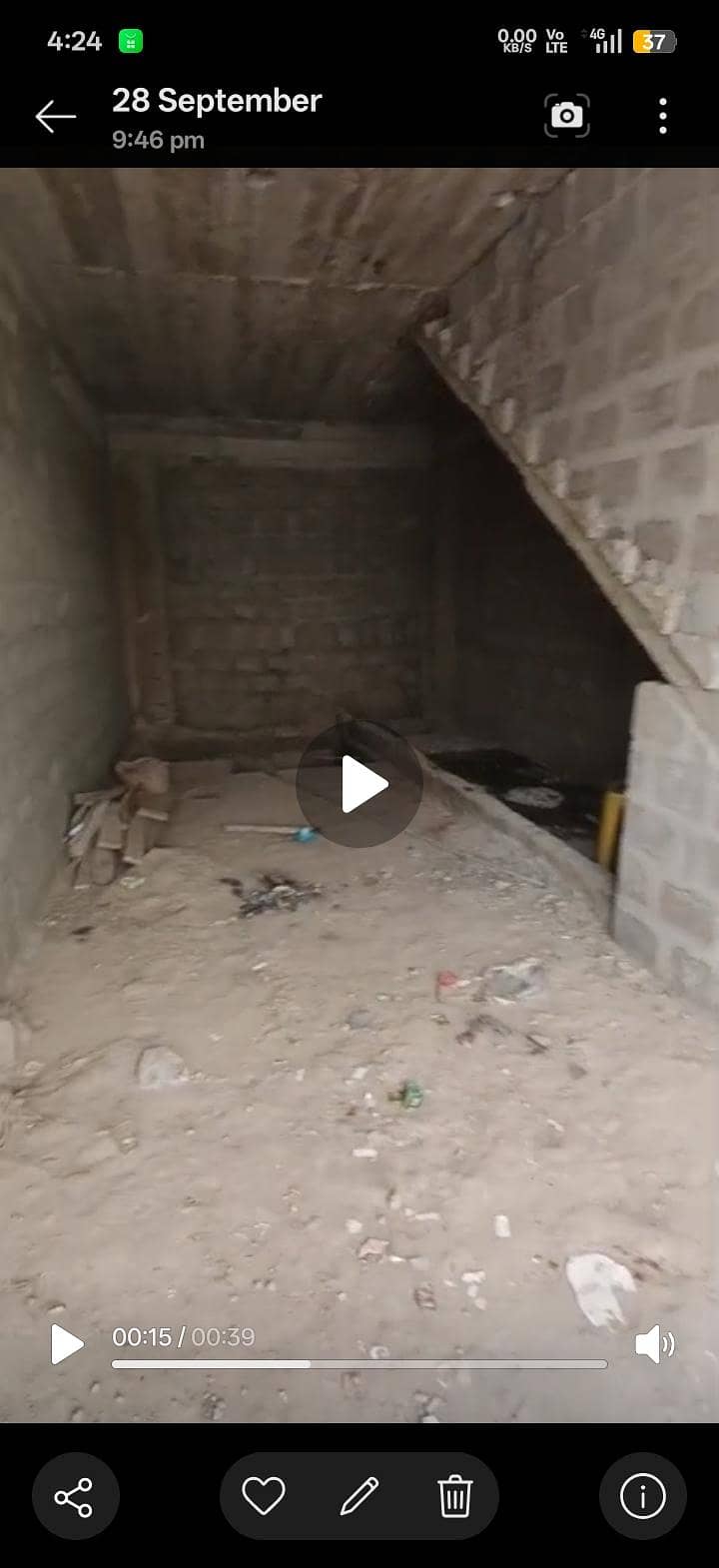 Shop with basement 0