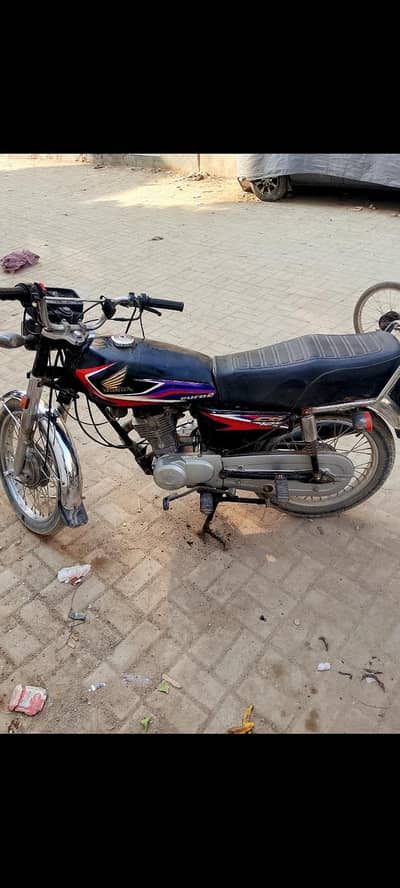 Honda cg 125 Karachi no 1985 model