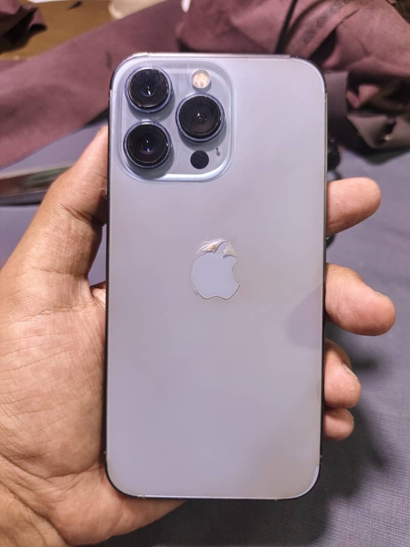 Apple iPhone 13 Pro 0