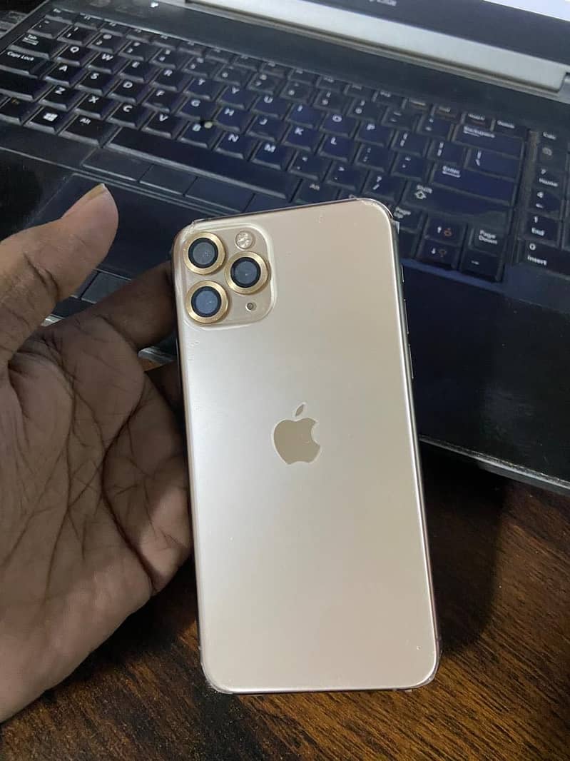 Apple iPhone 11 Pro 7
