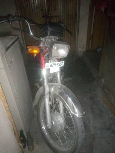 Honda CD 70 very urgent sale