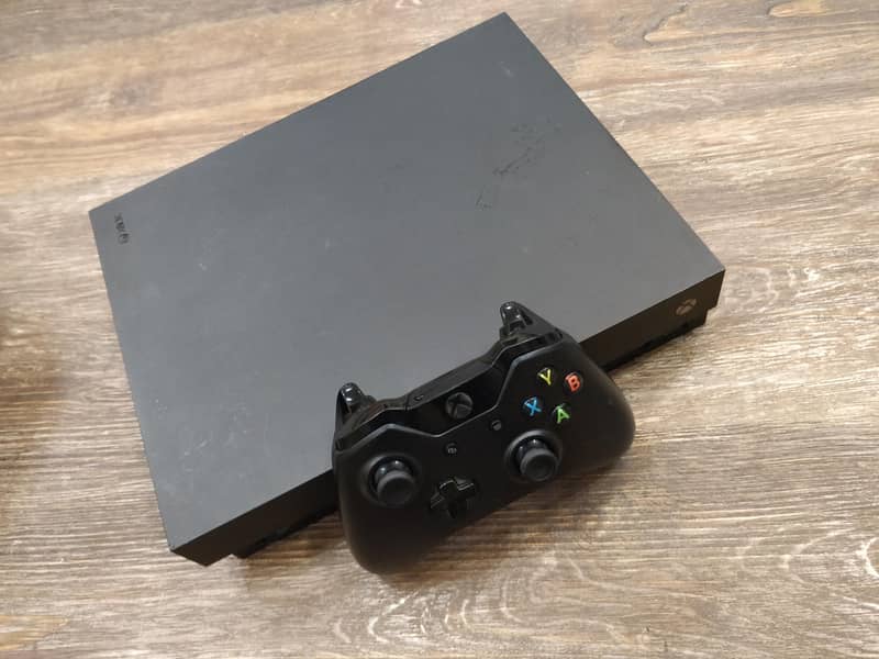 XBOX ONE X 0