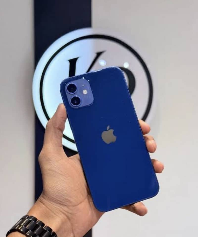 iPhone 12 2