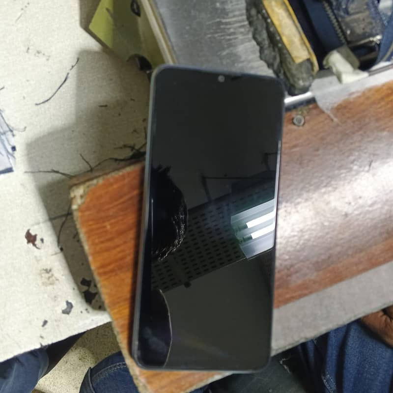 OPPO A18 0
