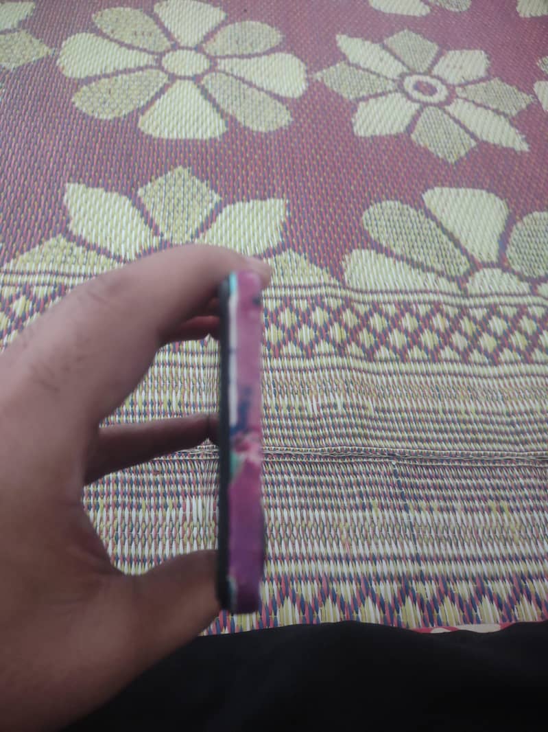 Tecno CAMON 19 Neo 6