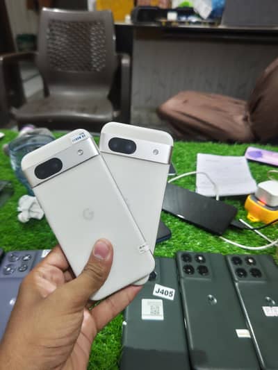 Google Pixel 8a.  0322/6205293