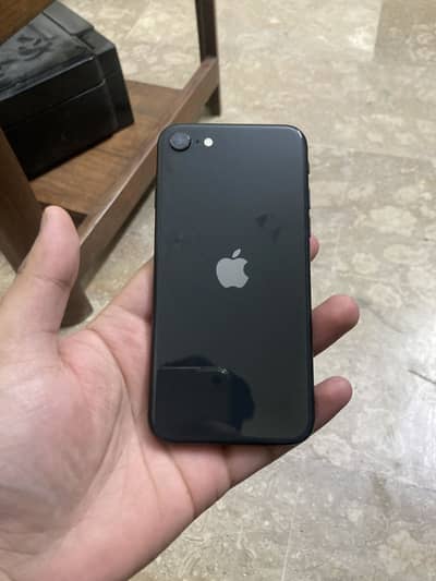 Apple iPhone SE 2020 128GB PTA Approved