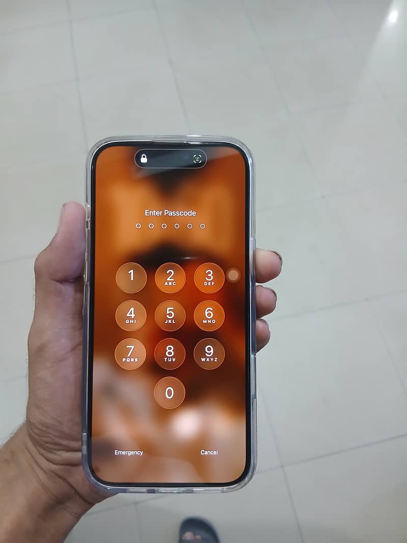 Apple iPhone 16 Pro Max 5