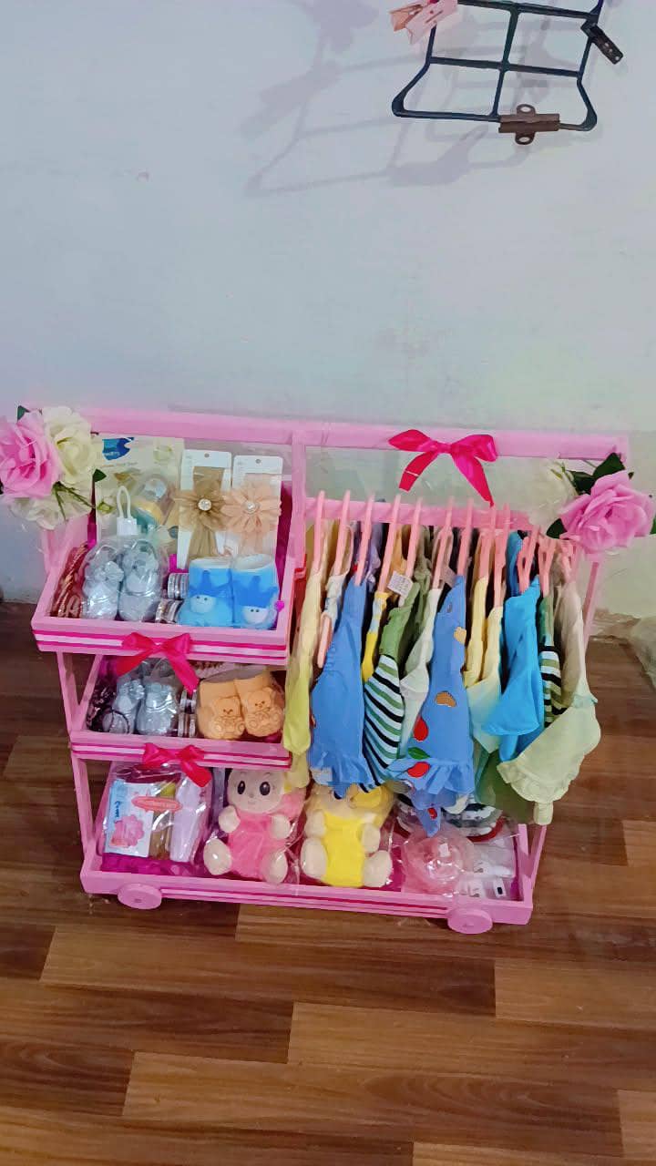 Gift basket 1