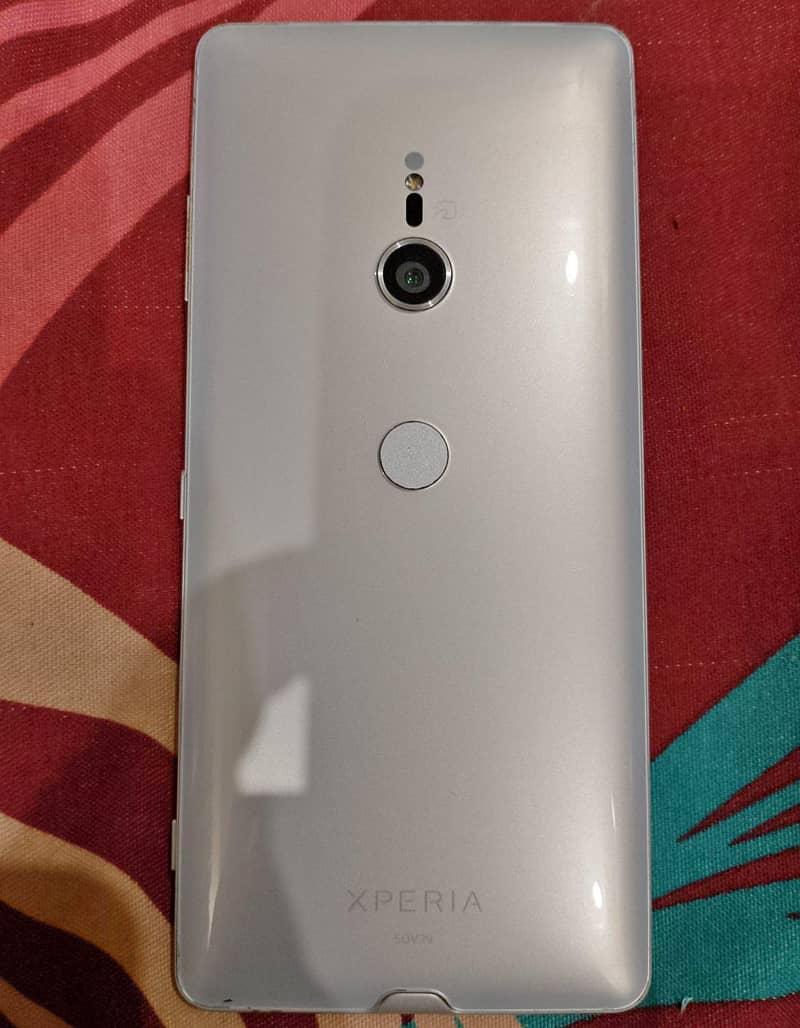 Sony XZ3 1