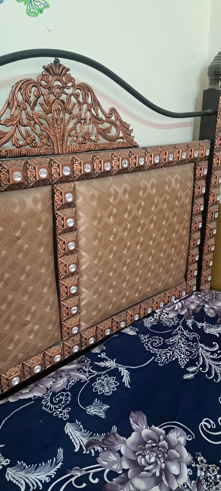 Metal Bed 4