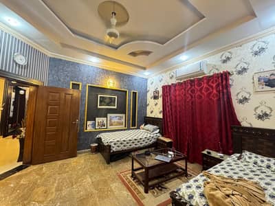 1 Kanal Independent Double Story House Available For Rent