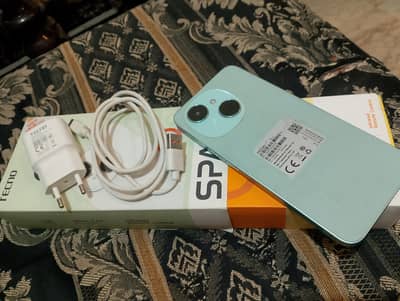 Tecno Spark Go 1