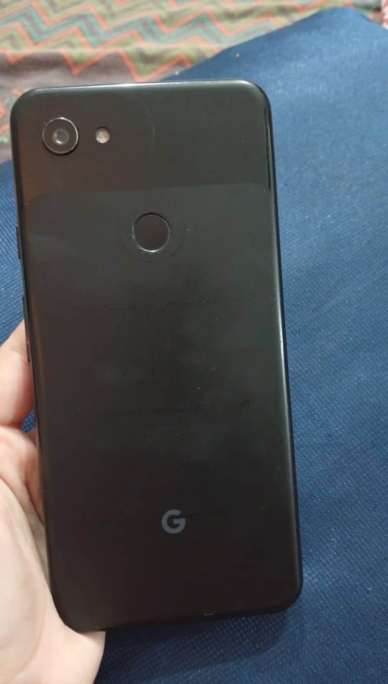 Google Pixel 3a XL 1
