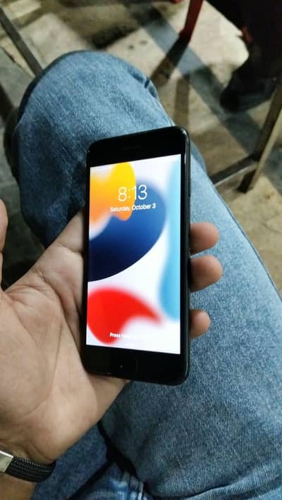 Apple iPhone 7