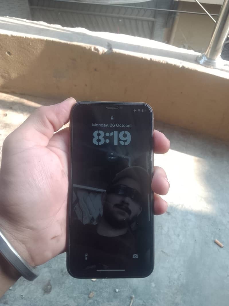 Apple iPhone XS 1
