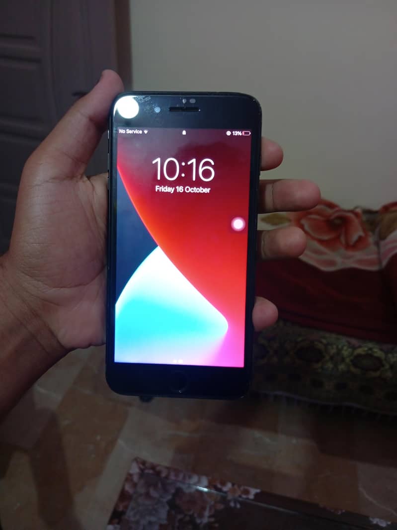 Apple iPhone 7 Plus 4