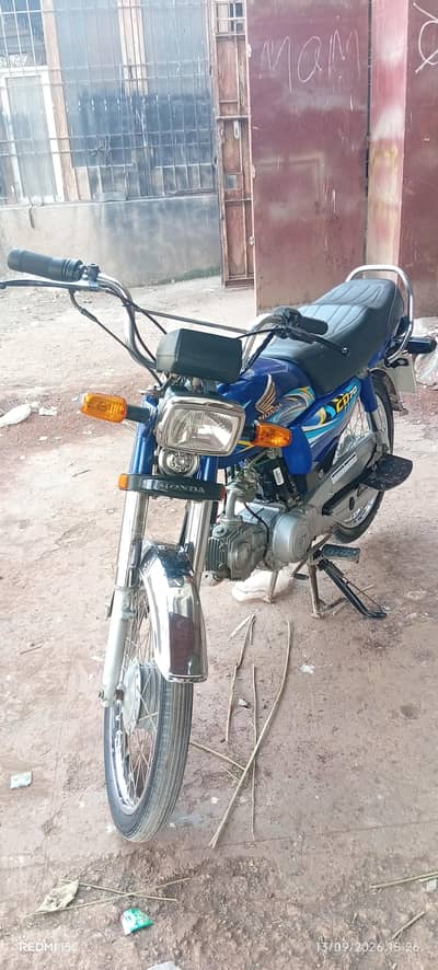 Honda CD70 Karachi Number - 10/10 Condition - Sealed Engine
