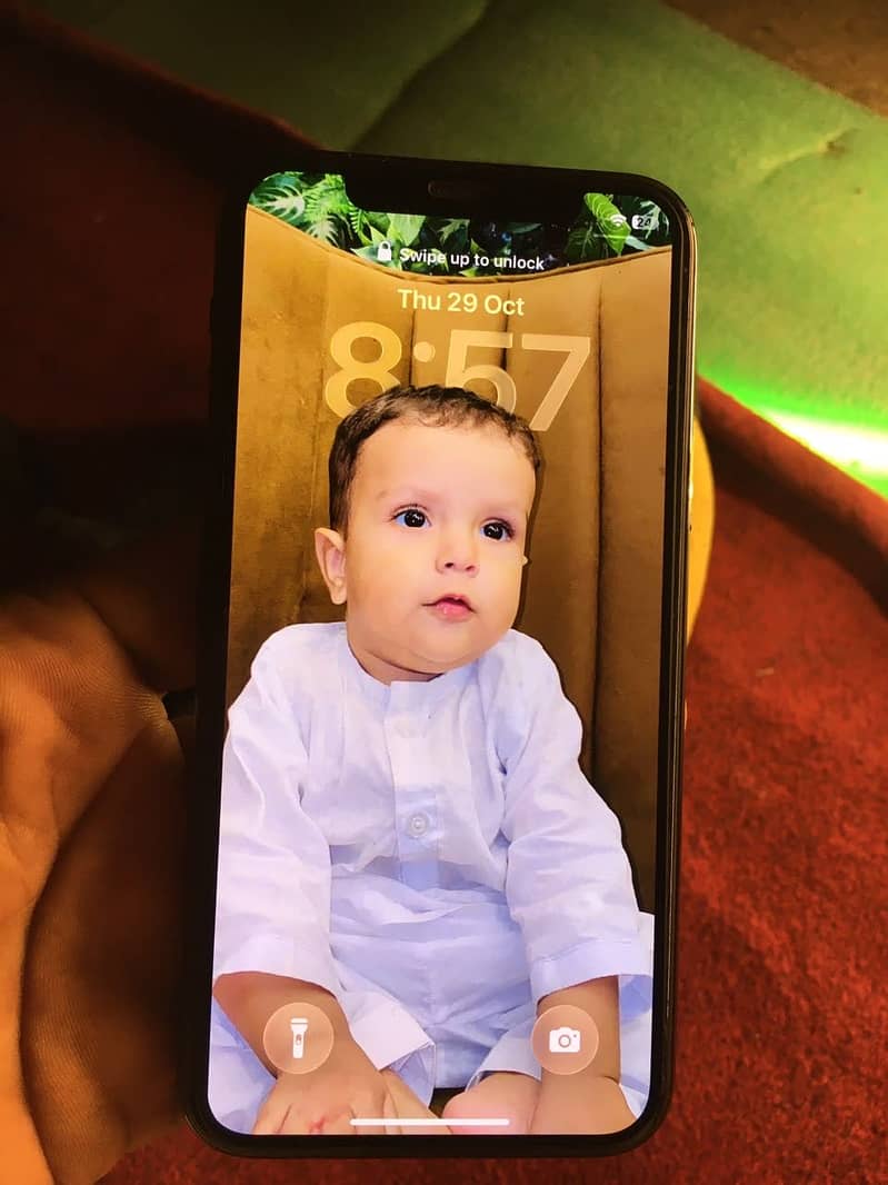 Apple iPhone 11 Pro 1
