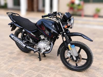 YAHAMA YBR G 125 BLACK COLOR