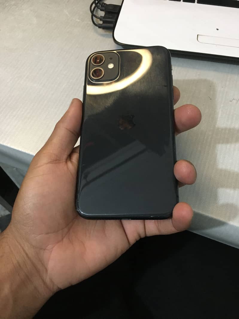 Apple iPhone 11 8