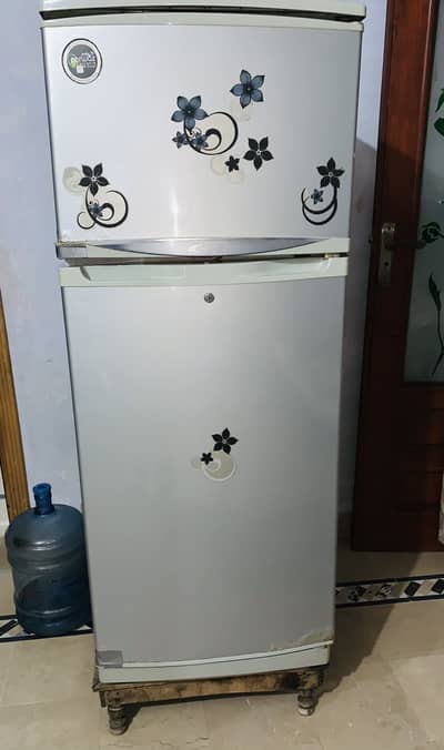 Waves fridge All ok