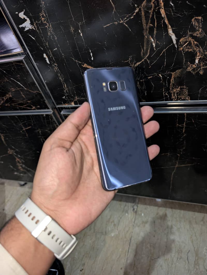 Samsung Mobile S8 1
