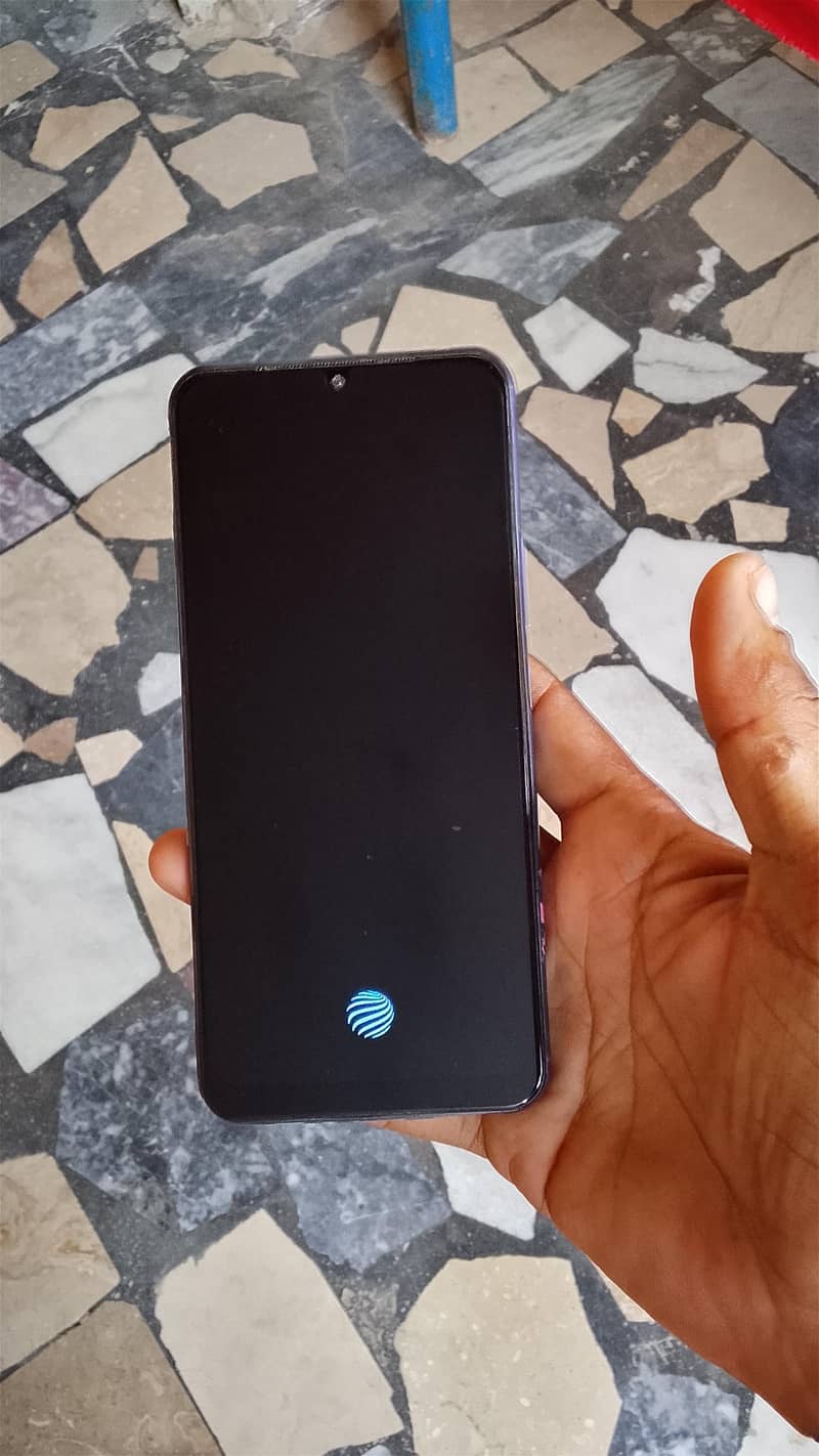 Vivo V21e 0
