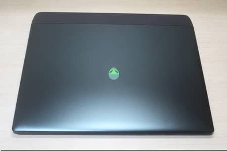 Dell Alienware 16X Core Ultra 9 Gaming laptop Aurora RTX 5070