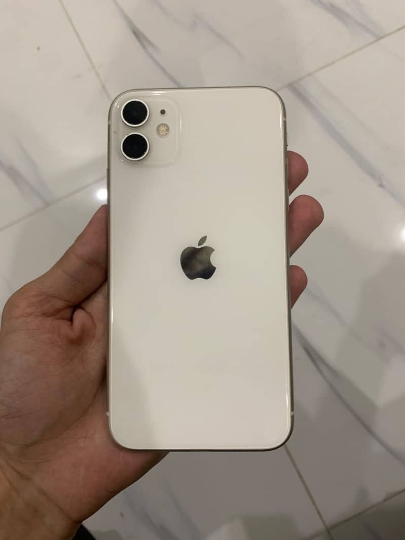 Apple iPhone 11 0