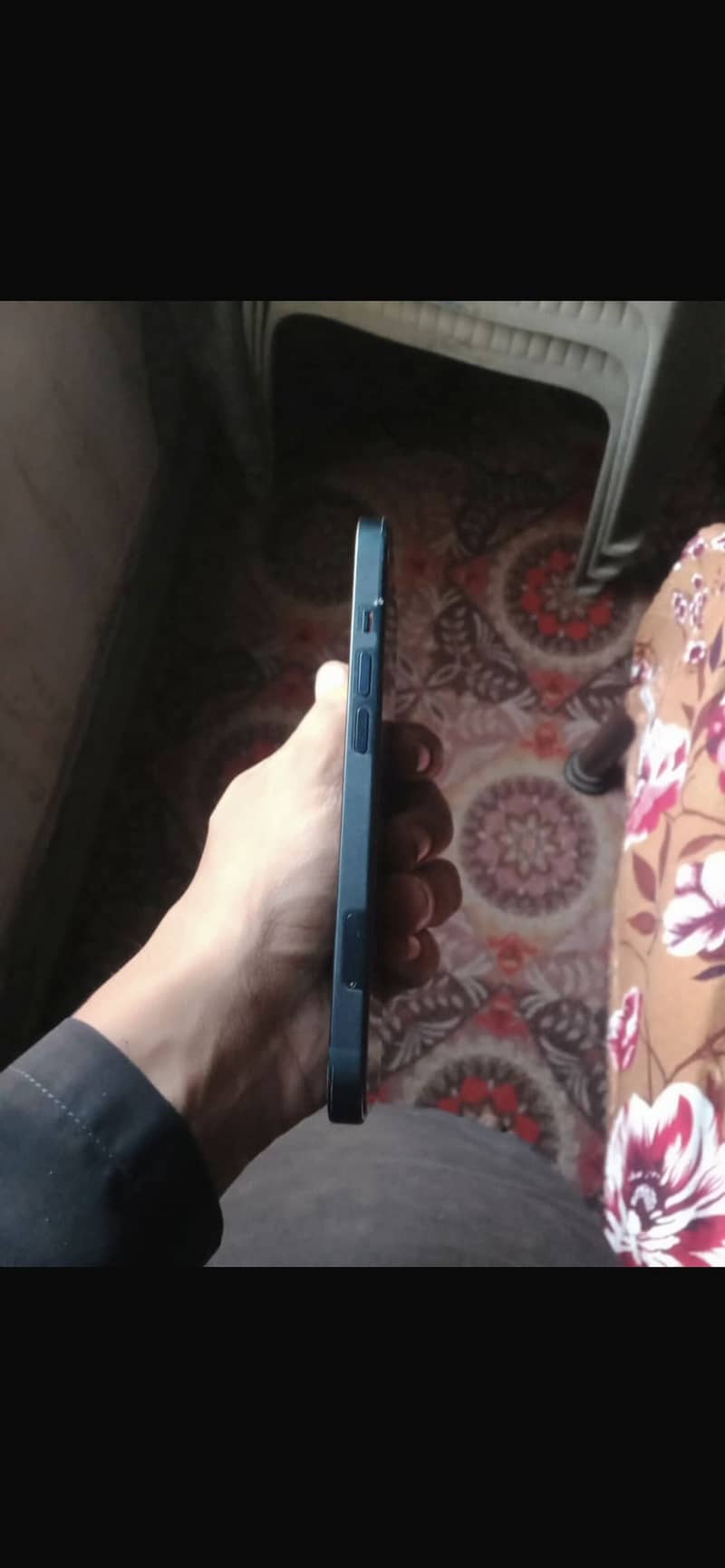 Apple iPhone 13 4