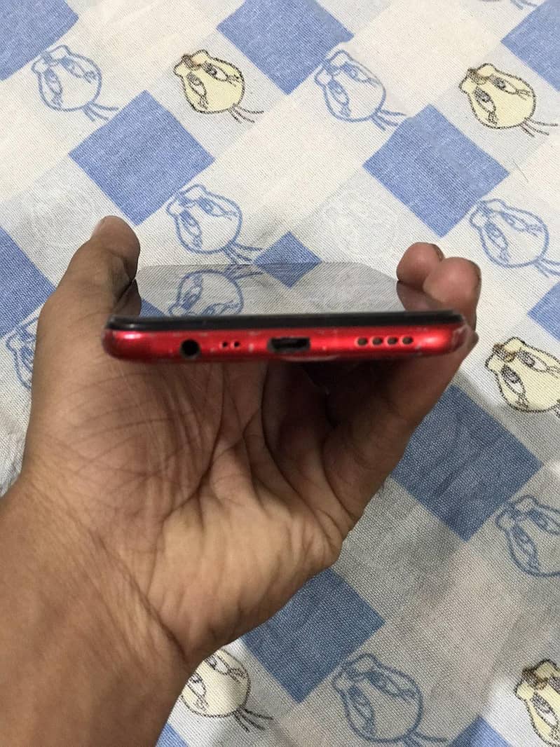 Realme C3 6