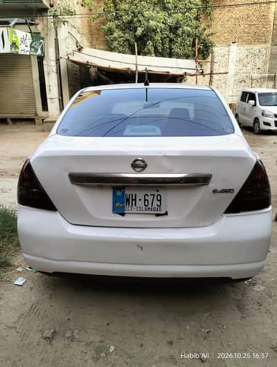 Nissan Tiida 2007