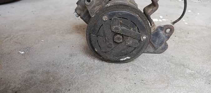 1000cc Alto VXR ka compressor