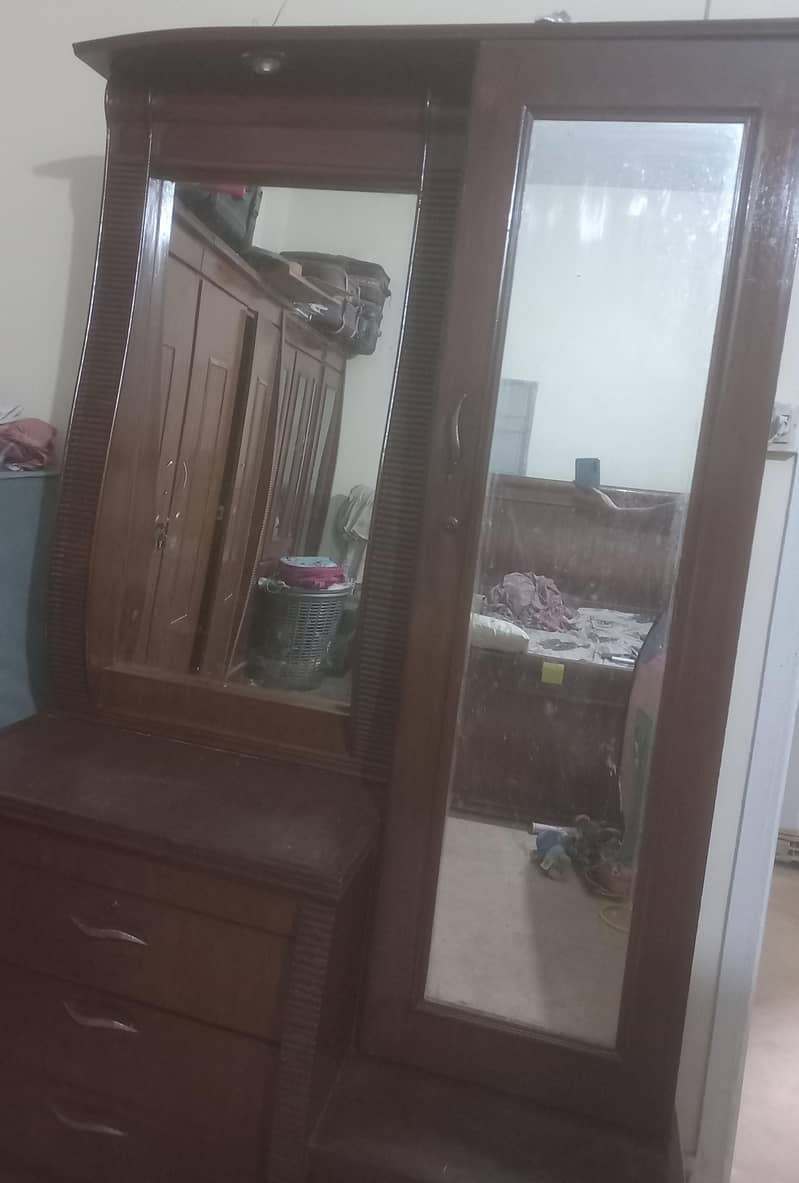dressing table 1
