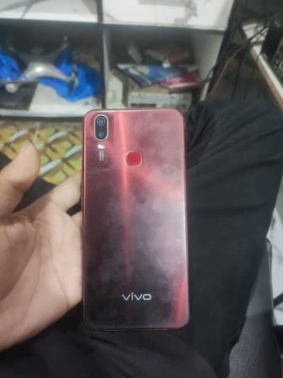 Vivo y11
