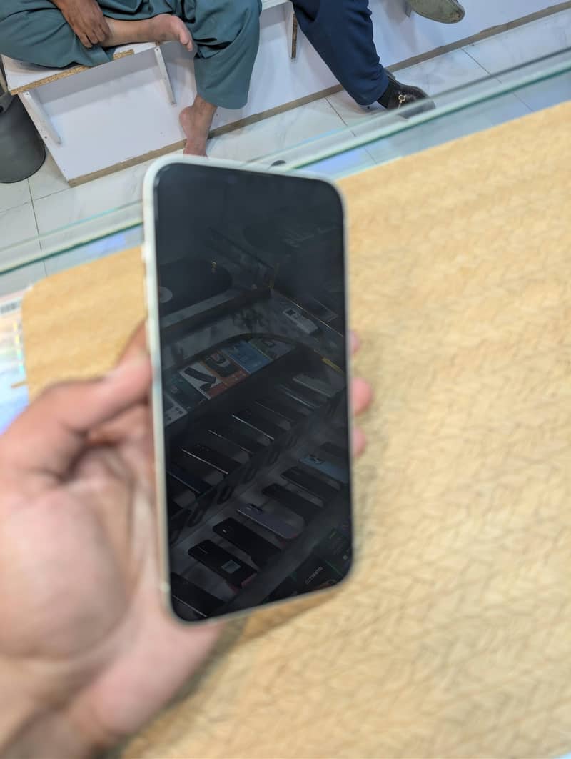 Apple iPhone 14 plus 1