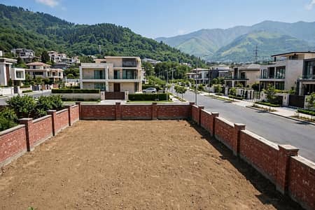 D-12/4 - 35x70 - 14 Marla - Top Location - Level Solid Land - Investor Rate - 85 Million Only