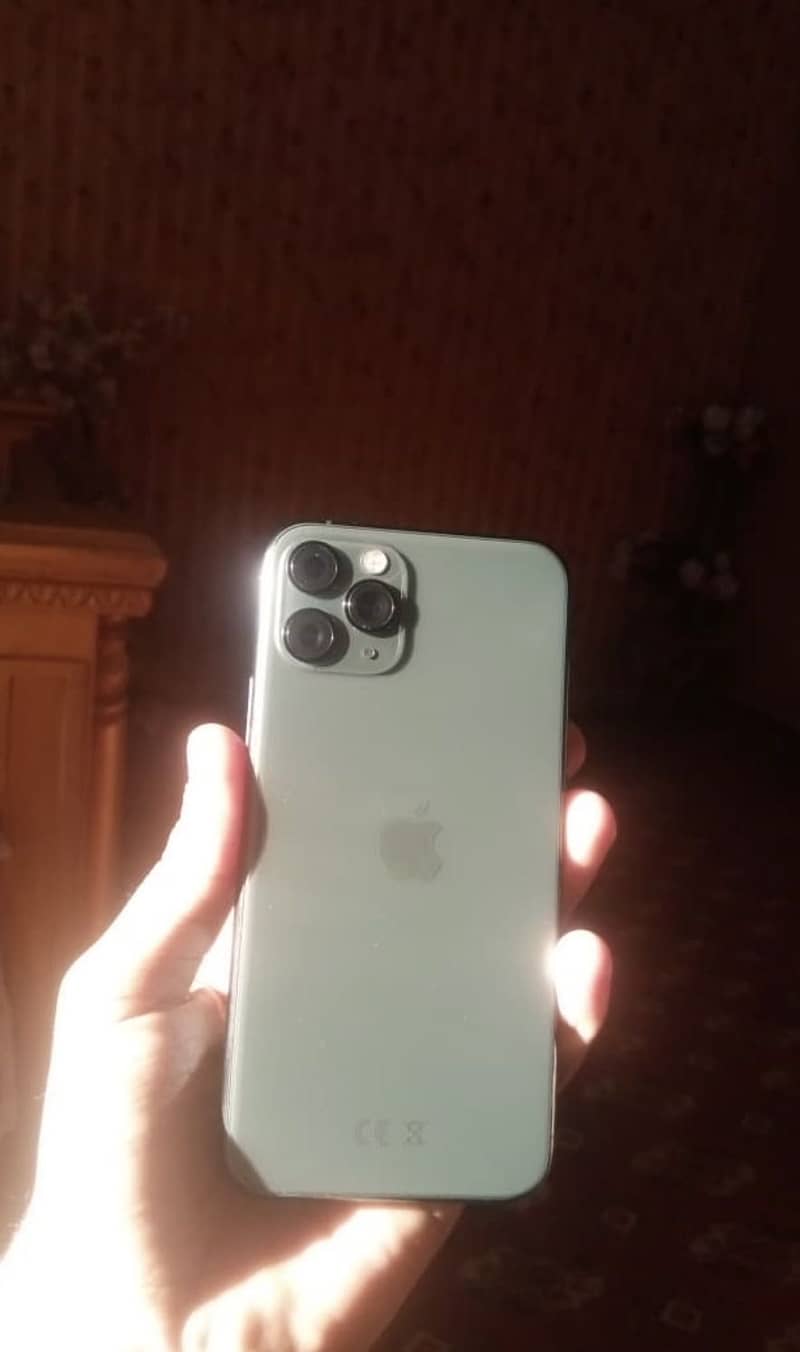 Apple iPhone 11 Pro 0