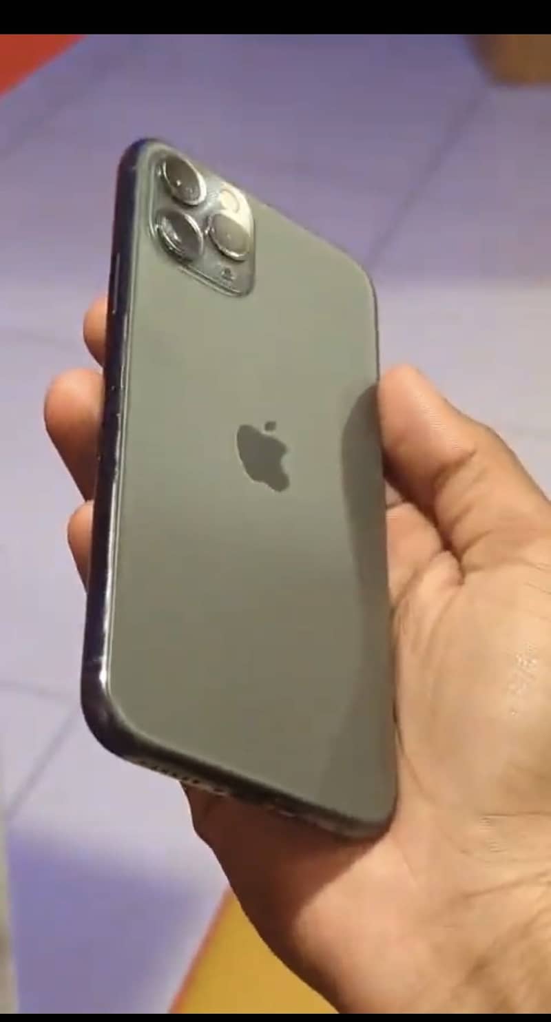 Apple iPhone 11 Pro 3